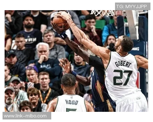 斯波赞小米切尔防守表现强烈侵略性契合球队战术需求